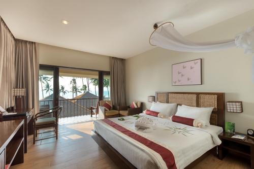 Gold Deluxe Sea Side